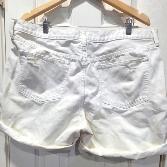 Mossimo Size 16 White Frayed Jean Boyfriend Shorts Summer VCAY Beachy - Picture 3 of 8